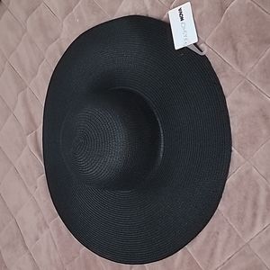 FASHION NOVA HAT